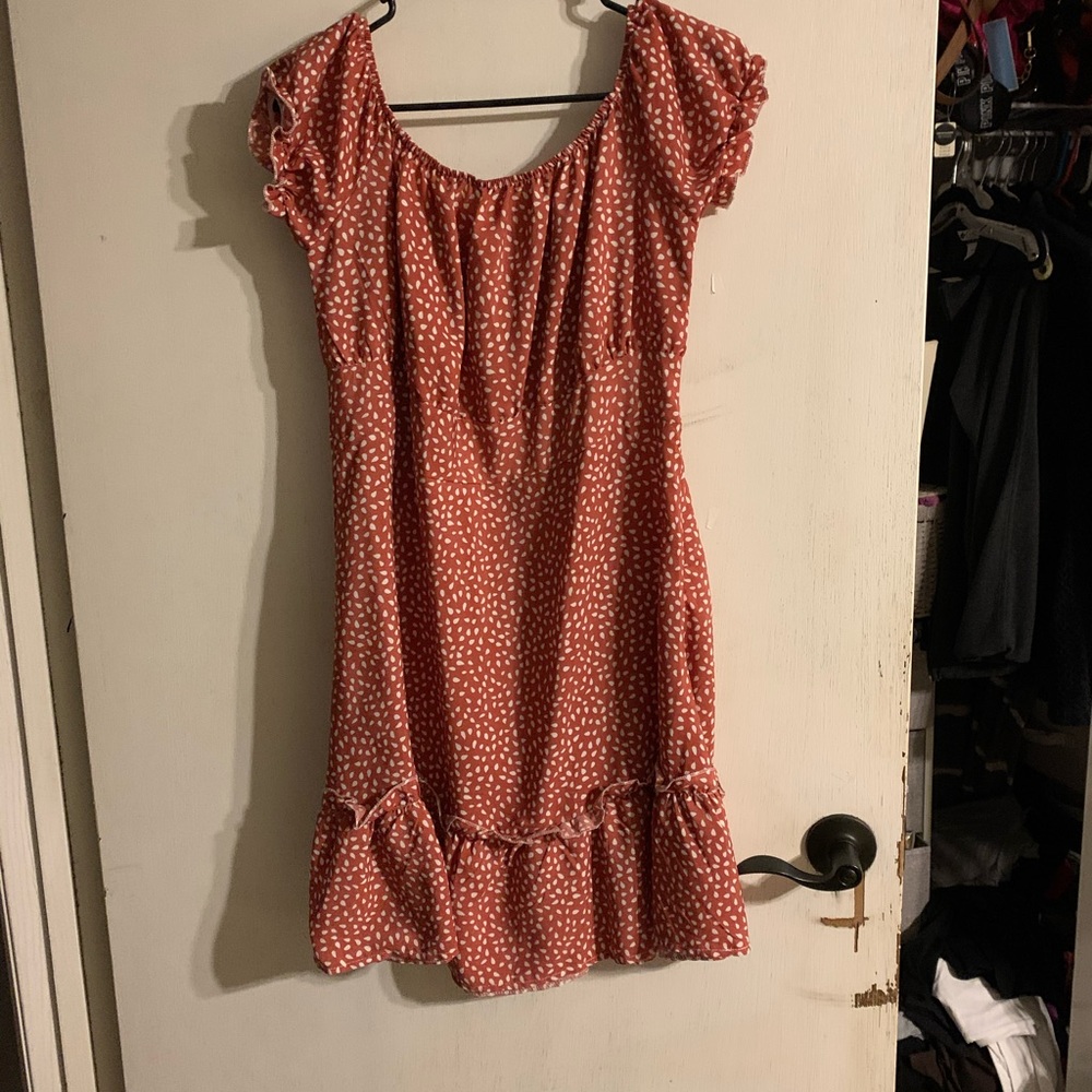 Dress - Picture 2 of 2